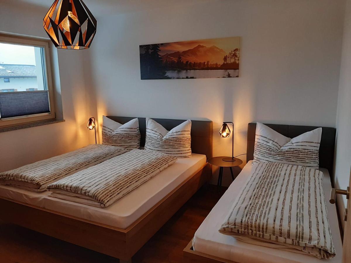 Apart Alexandra Strass im Zillertal Exterior photo